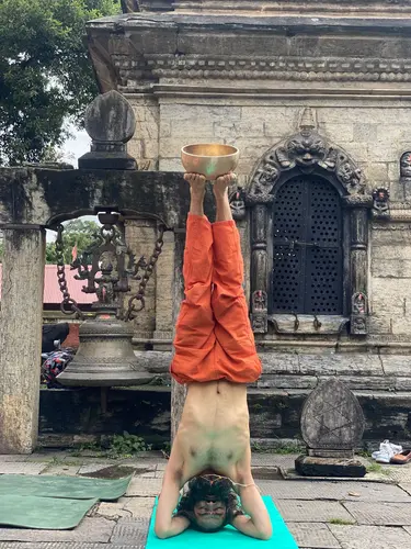 Sound and asana together, Pashupatinath