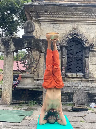 Sound and asana together, Pashupatinath